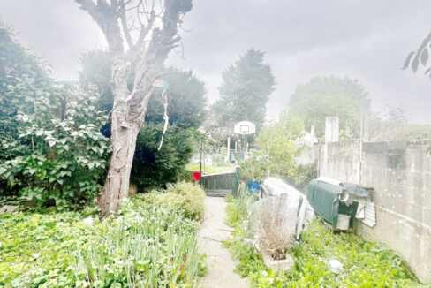 Maison à rénover à Tourcoing avec grand jardin