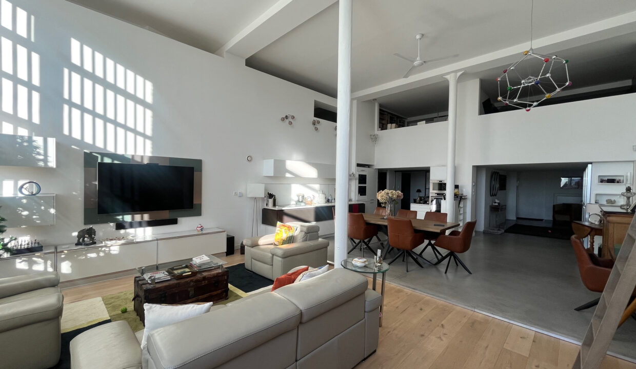 TOURCOING LOFT de 170 m2 dans une ancienne Filature